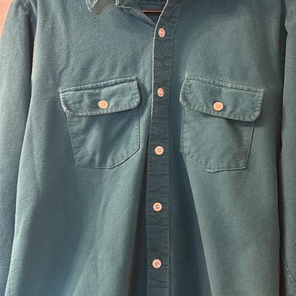 VTG Golden Key button down size large - Picture 2 of 4